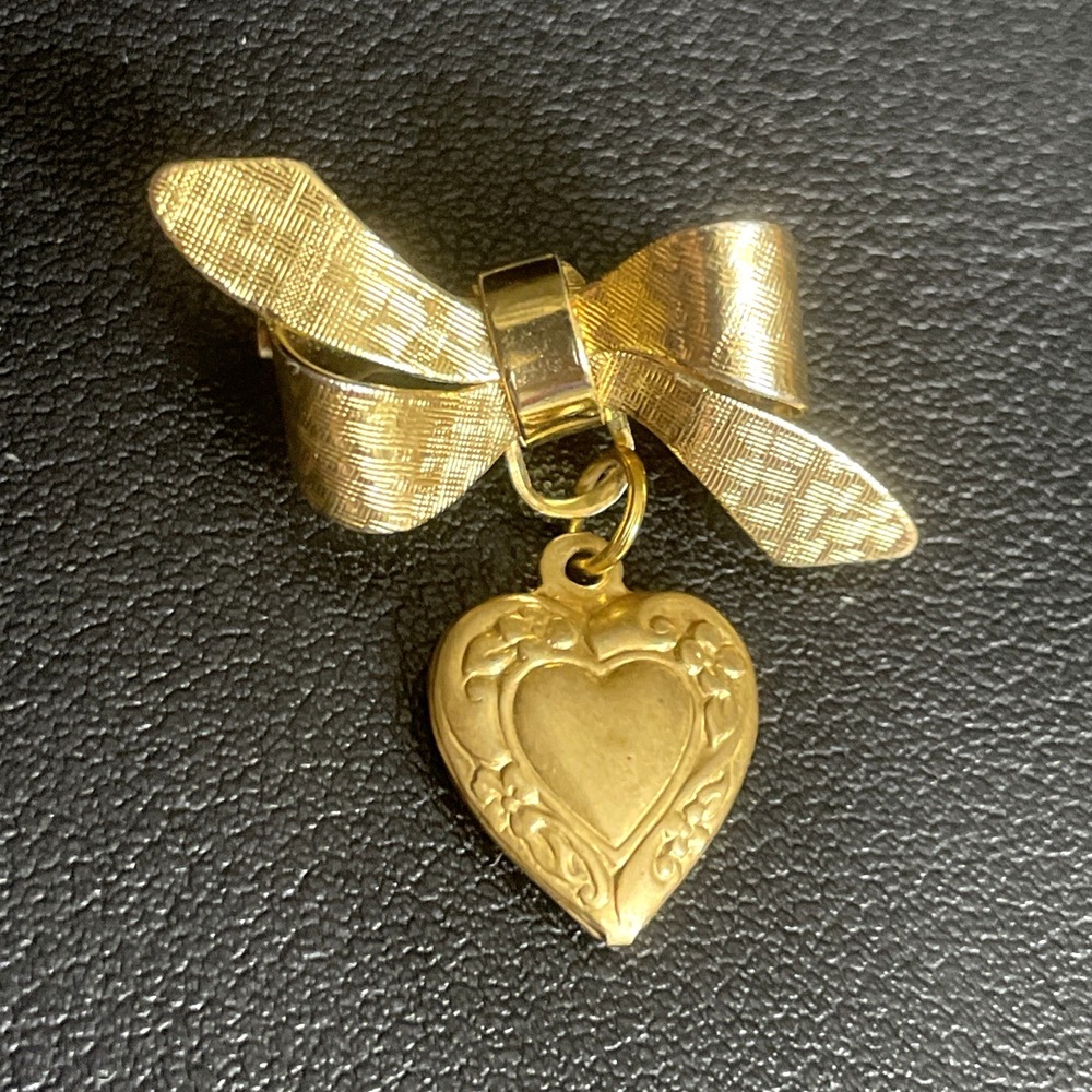 Vintage Heart Bow Brooch Small Brushed Gold Tone Pin Dangle Charm Jewelry